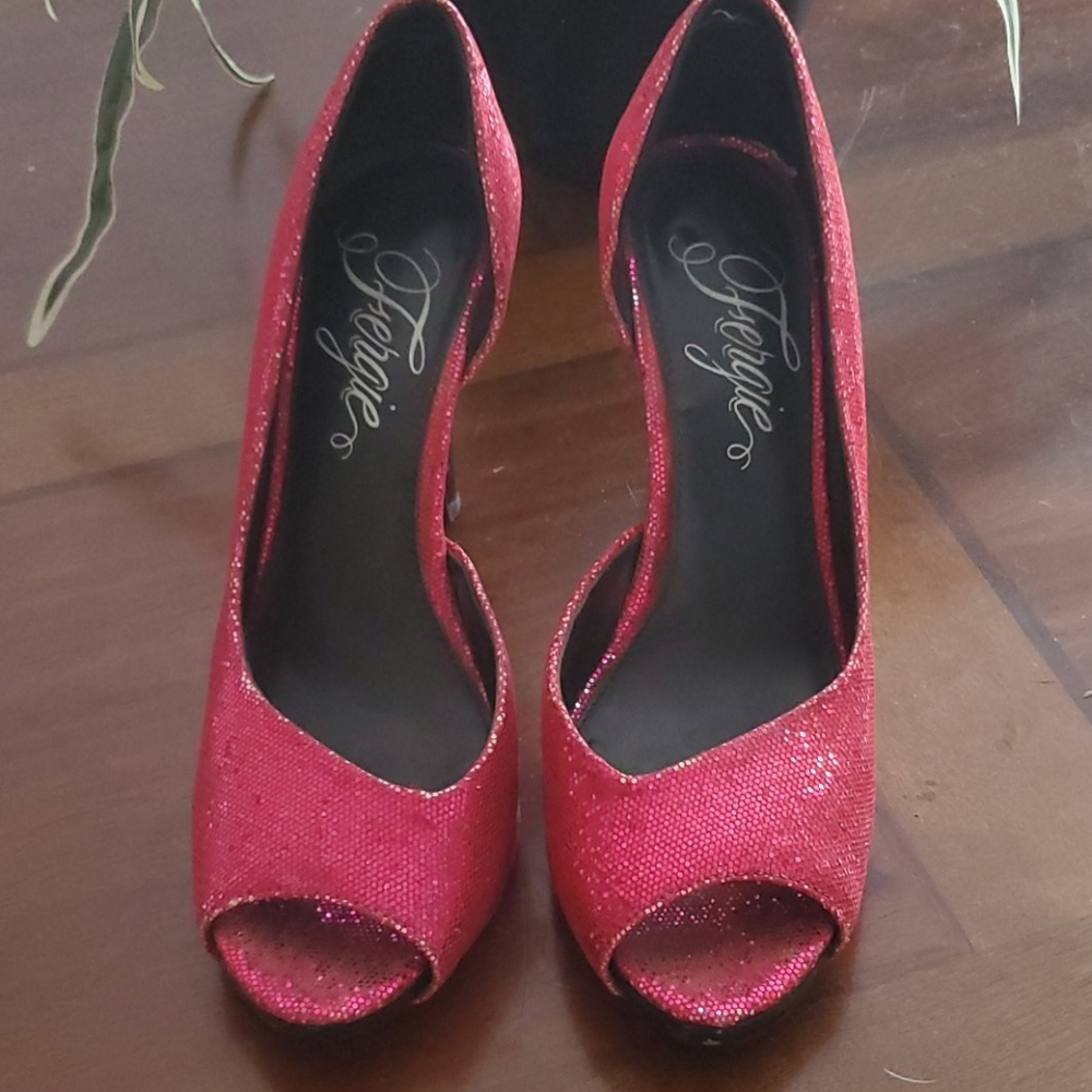 Sparkely pink open toes heels